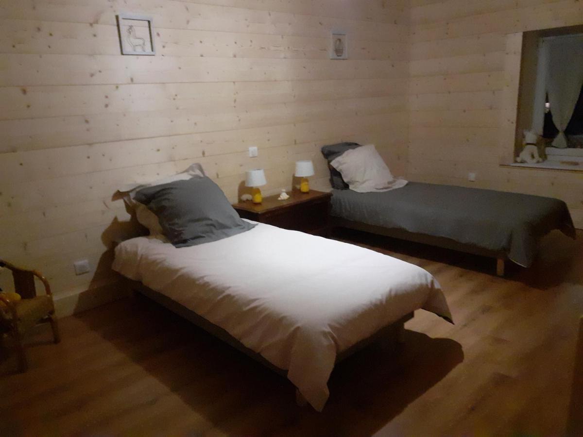 Les Trois Charmes Hotel Chaucenne ภายนอก รูปภาพ